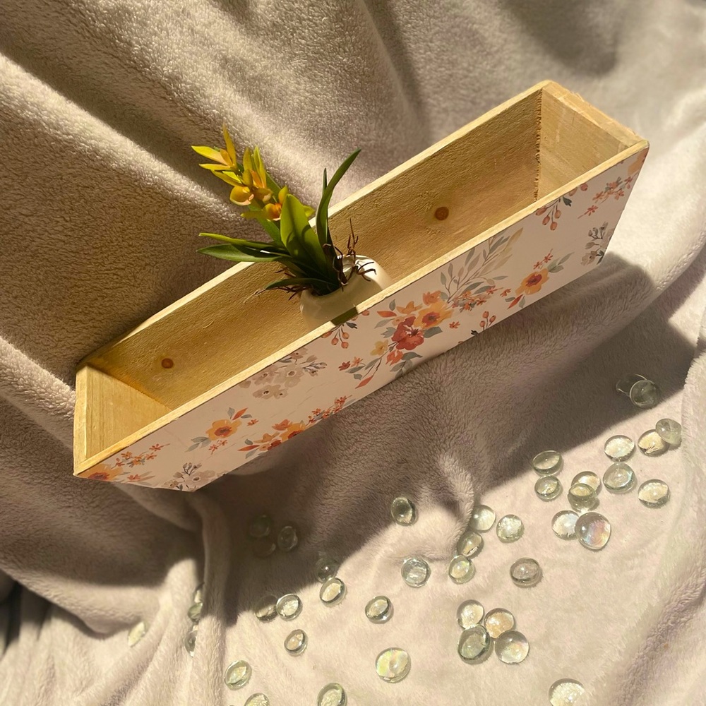‼️3/$33‼️ l✨🍶 BNWT Decorative tray🍶✨